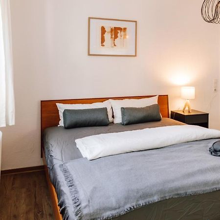 Alles Neu: 1-Zi Zentral Am Exerzierpl. 24H-Checkin Kiel Buitenkant foto